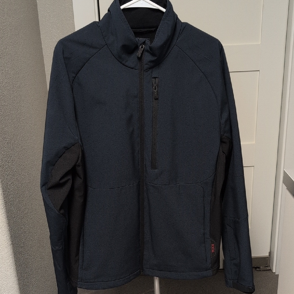 Tumi Men's Dark Gray Performance Jacket